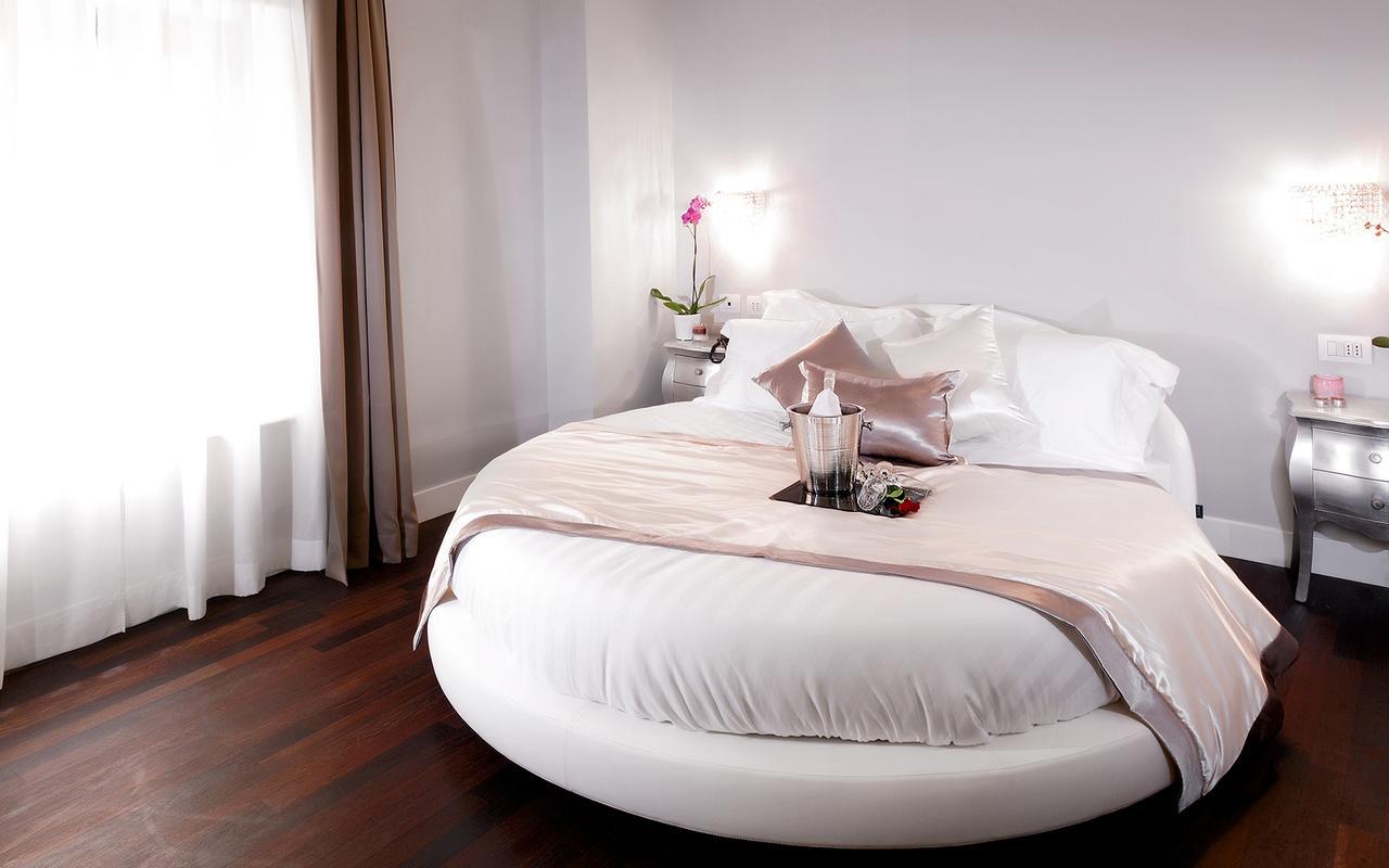 Piazza Di Spagna Suite De Charme Rome Exterior photo