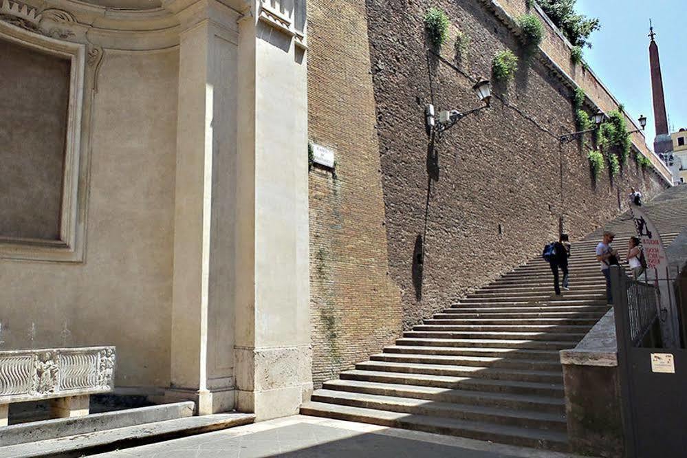 Piazza Di Spagna Suite De Charme Rome Exterior photo